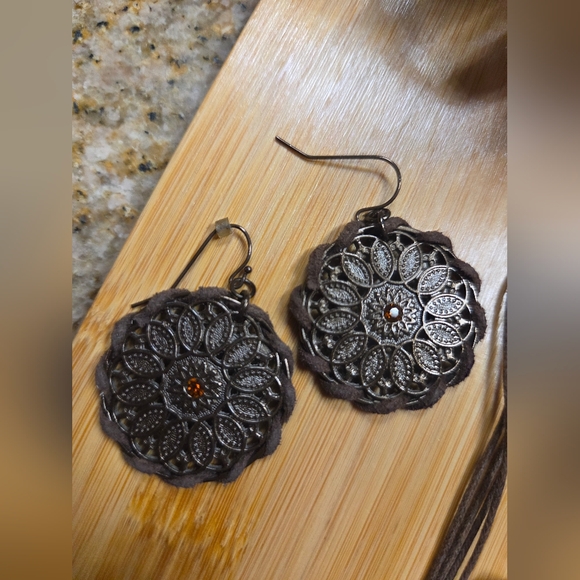 Brown Jewelry Set With Stones - Picture 2 of 4